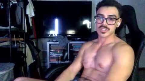 luvrboy77 online show from June 2026 05:12:02 AM