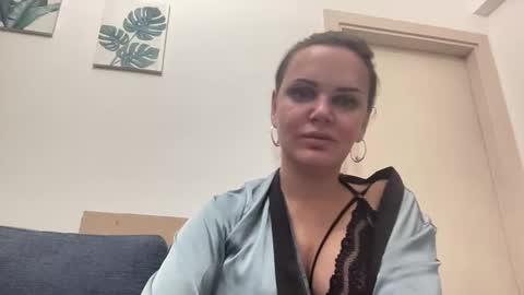 LuxeDesire online show from January 2025 09:43:01 PM