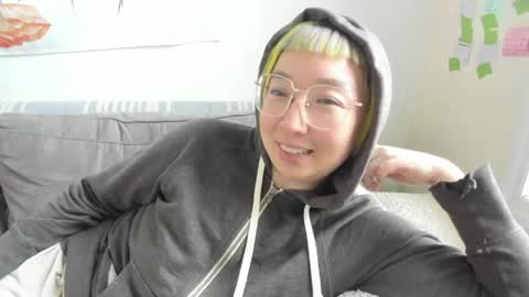 Snapshot of luxgray chatting on March 2026 08:56:02 PM LuxGray online show from March 2026 08:56:02 PM