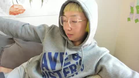 Snapshot of luxgray chatting on April 2026 07:07:01 PM LuxGray online show from April 2026 07:07:01 PM