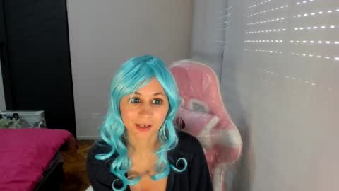 Luxiana online show from September 2025 08:14:01 PM