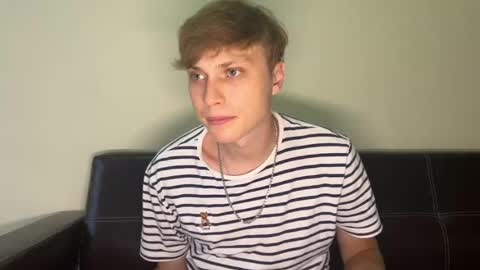 luxury_bob online show from April 2026 08:36:02 PM