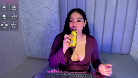 LYA DUBOIS  online show from April 2026 08:42:02 PM