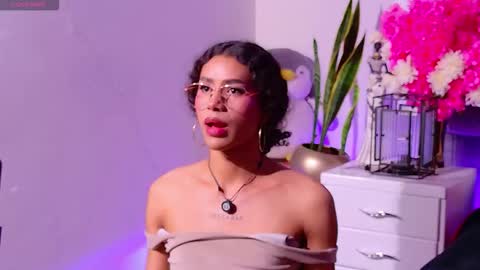 Snapshot of lyadumont chatting on February 2026 03:21:02 AM LYA online show from February 2026 03:21:02 AM