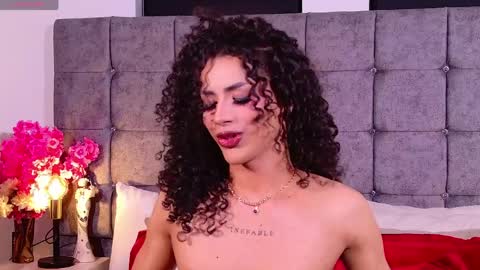 Snapshot of lyadumont chatting on April 2026 11:31:01 PM LYA online show from April 2026 11:31:01 PM