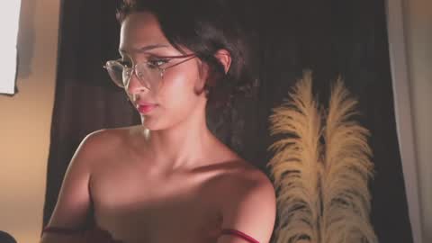 lyalee__ online show from May 2026 07:56:02 PM