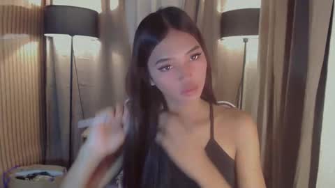 LYKA LOOPS online show from April 2026 05:13:02 PM