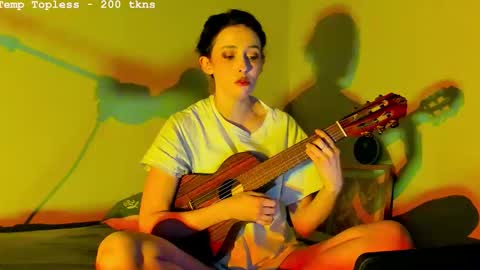 LylacDoll online show from February 2026 01:37:02 AM