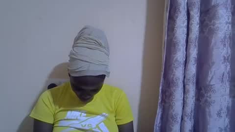 lyn_anna online show from February 2026 03:26:01 AM