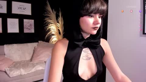 Snapshot of lyn_lebelle chatting on January 2026 06:46:02 PM Lyn online show from January 2026 06:46:02 PM