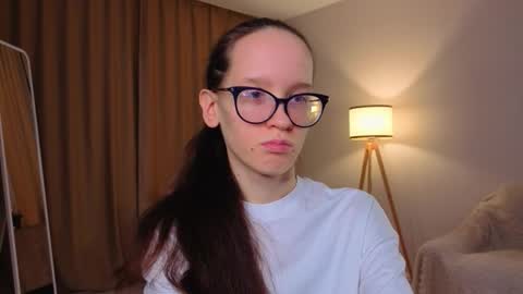 Sara online show from January 2026 04:01:02 PM