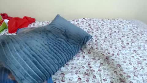 lyenne online show from March 2026 11:53:02 PM