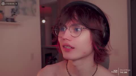 Lyodass online show from March 2026 01:22:02 AM