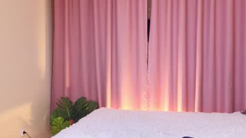 MissLanaB online show from November 2025 12:05:02 PM