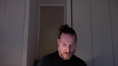 m4rduk online show from February 2026 03:00:02 PM