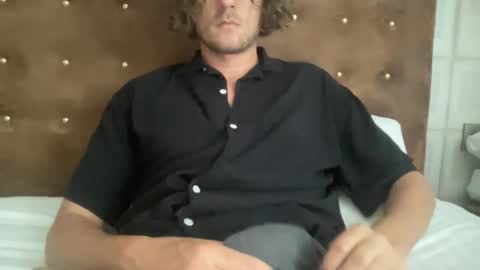 Snapshot of m9734 chatting on May 2026 04:48:02 PM m9734 online show from May 2026 04:48:02 PM