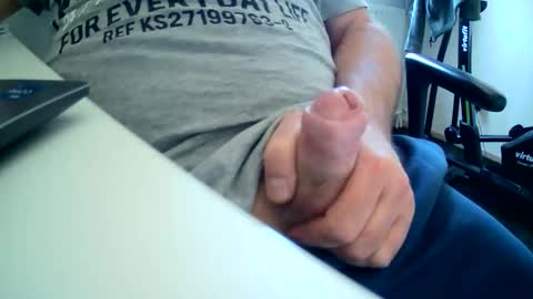 m_daan1969 online show from April 2026 10:02:02 AM