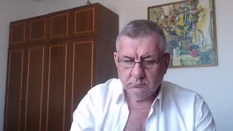 Macho online show from April 2026 02:03:02 PM