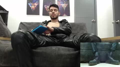 instagram mackdanielsx online show from October 2025 09:26:02 PM