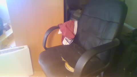 Snapshot of mackenss20 chatting on September 2025 07:57:02 AM Makan online show from September 2025 07:57:02 AM