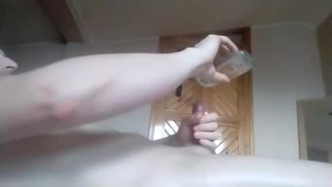 Snapshot of mackenss20 chatting on December 2025 07:15:02 AM Makan online show from December 2025 07:15:02 AM