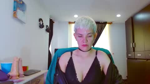 Noah Askew online show from February 2026 05:23:02 PM