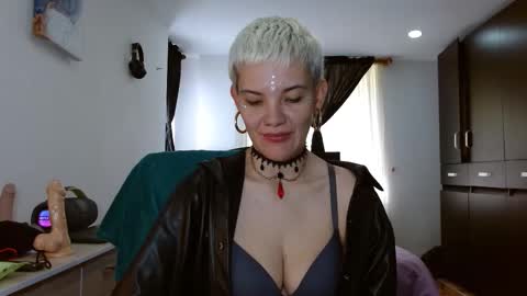 Noah Askew online show from March 2026 03:18:02 PM