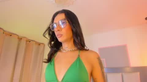 Maddie Ray online show from July 2026 03:03:02 PM