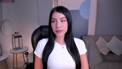 Snapshot of maddisontaylor chatting on May 2026 07:19:02 PM Maddison online show from May 2026 07:19:02 PM