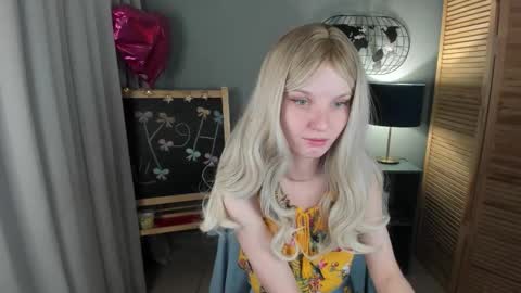 madelaines online show from November 2025 09:28:02 AM