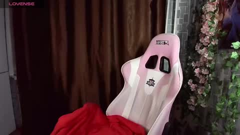 madelaines online show from April 2026 10:08:02 PM
