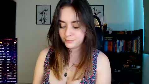 madelamee online show from June 2026 09:03:02 PM