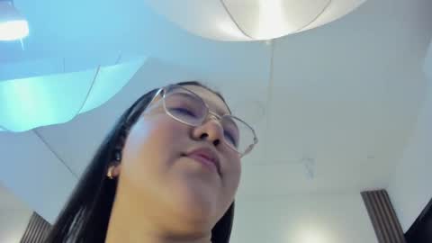 madiison_harperr online show from April 2026 07:33:01 PM