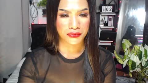 MADISONWILL online show from May 2026 05:18:01 PM