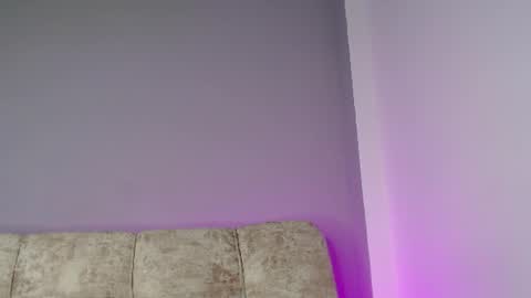 Snapshot of madissonkay chatting on June 2026 07:05:01 PM online show from June 2026 07:05:01 PM