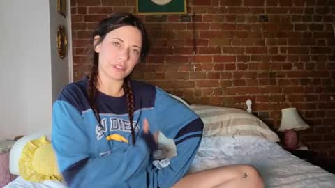 maedaybaby online show from September 2025 11:34:02 AM