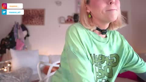 Maeve  schedule 11 am- 530 pm colombia time  online show from April 2026 02:01:02 PM