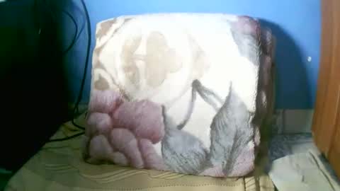 MaelahLove online show from March 2026 02:06:01 AM