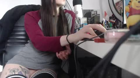 magic_crab17 online show from January 2025 11:22:02 AM