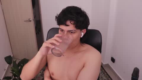 Tony Hoffa online show from February 2026 07:13:02 PM