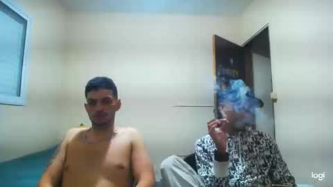 Snapshot of magico_9809 chatting on June 2026 11:27:02 PM BRAYAN online show from June 2026 11:27:02 PM