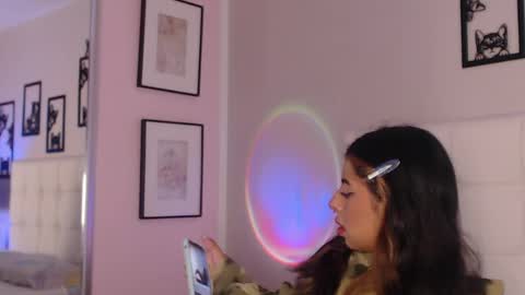 Maia Reficco online show from April 2026 12:17:02 PM