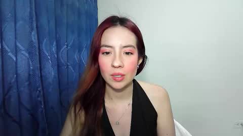 Snapshot of maiarosse_ chatting on February 2026 02:45:01 AM MaiaRosse online show from February 2026 02:45:01 AM