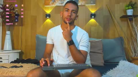 maicolparker0 online show from March 2026 03:34:01 PM