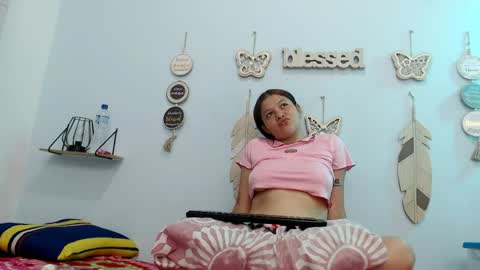 MAIDY online show from April 2026 07:37:01 PM