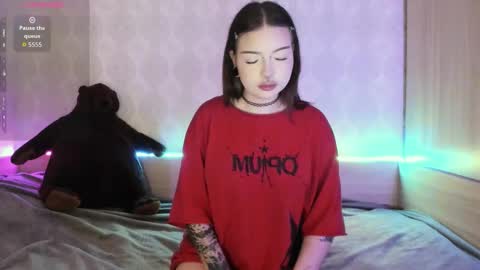 majestic_eva online show from March 2026 03:40:01 PM