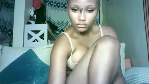 Eva online show from April 2026 10:48:02 PM