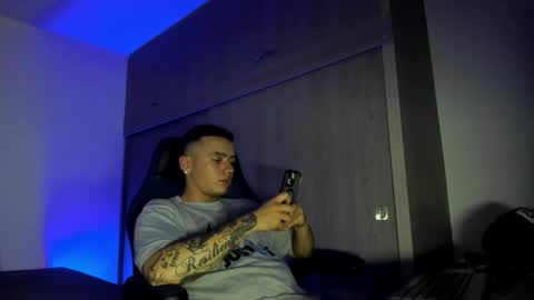 ADAM         online show from December 2025 01:48:02 AM