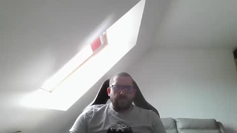 breton online show from May 2026 08:43:02 AM