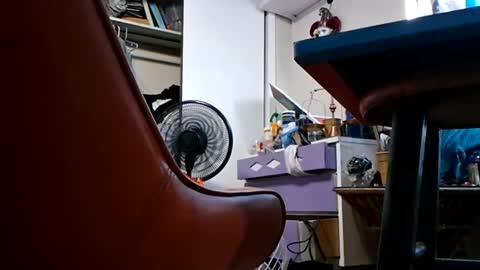 malovesik online show from June 2026 10:45:01 PM